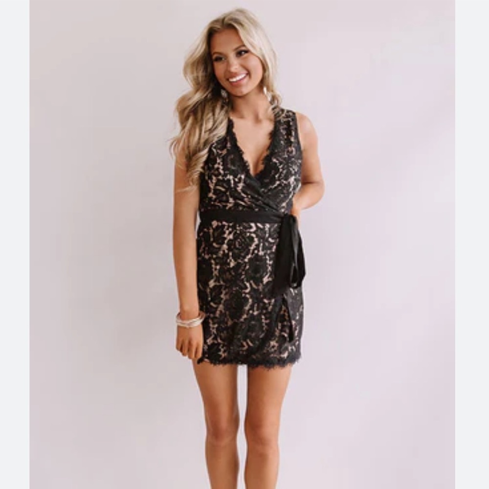 Do + Be black lace sleeveless wrap dress
